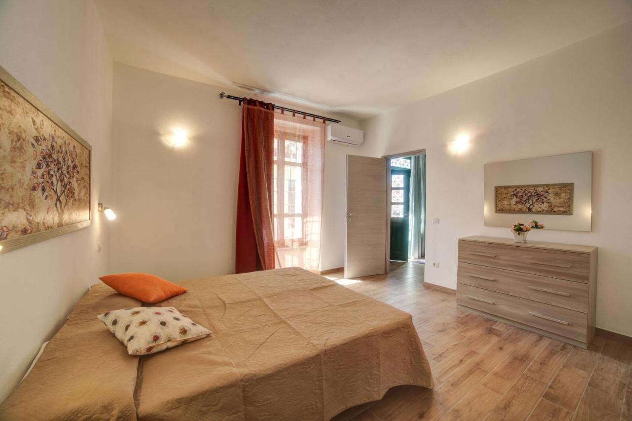 Olbia Domus Inn Kültér fotó